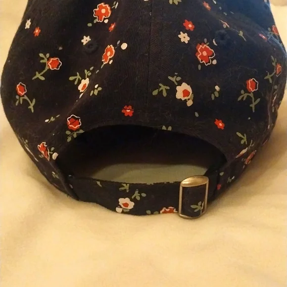 St Louis Cardinals floral baseball Cqp - Picture 4 of 4